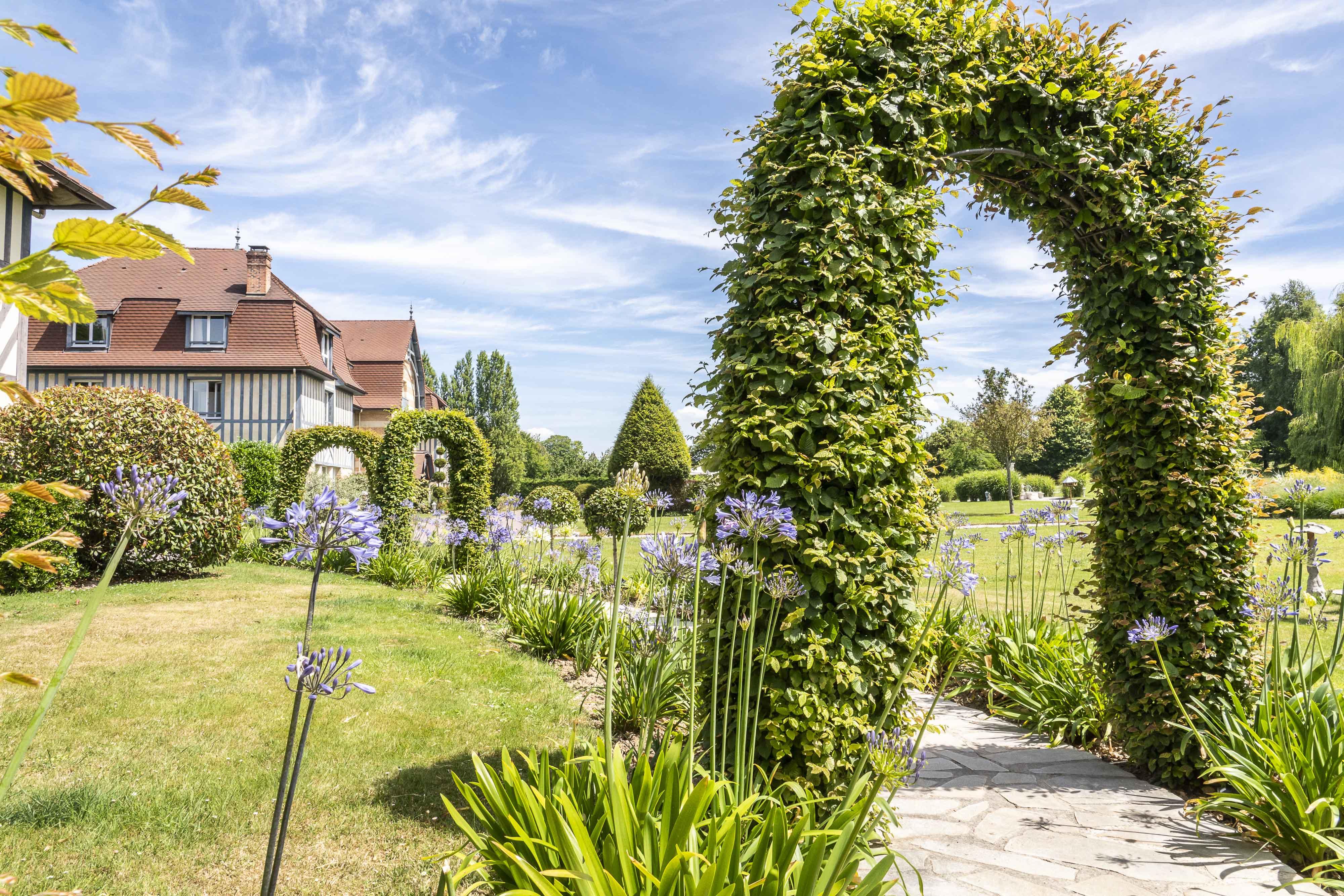 Le Manoir De La Poterie & Spa Cricquebœuf Екстериор снимка
