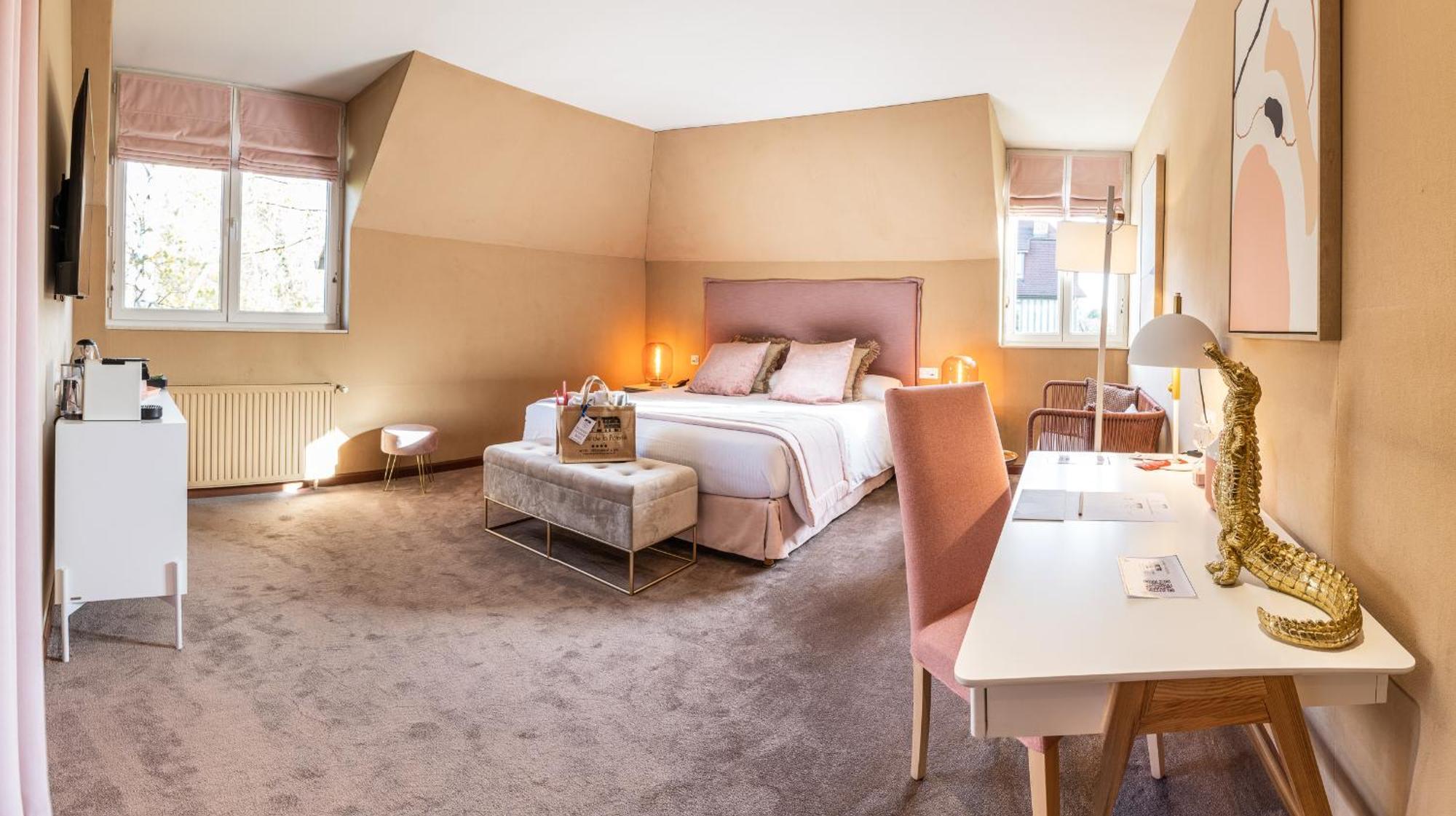 Le Manoir De La Poterie & Spa Cricquebœuf Екстериор снимка